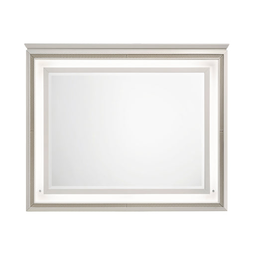 1383-6 Mirror image