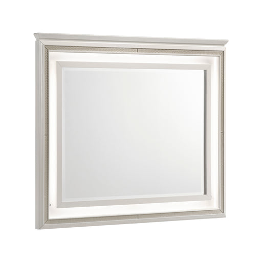1383-6 Mirror image