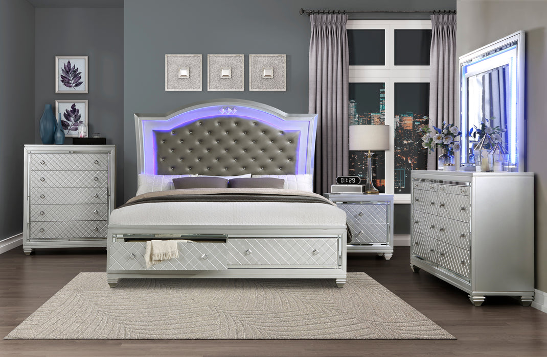 Leesa Queen Platform Bed with Footboard Storage in Gray/Metallic/Silver - 1430-1 - FAMSA Furniture (TX)