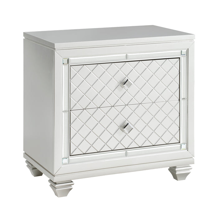 Leesa 4pc Set (QB+NS+DR+MR) in Gray/Metallic/Silver - 1430-1*4 - FAMSA Furniture (TX)