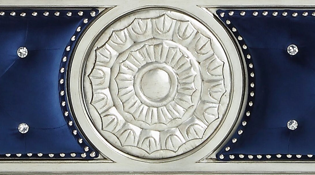 Varian Queen Bed - Image 9