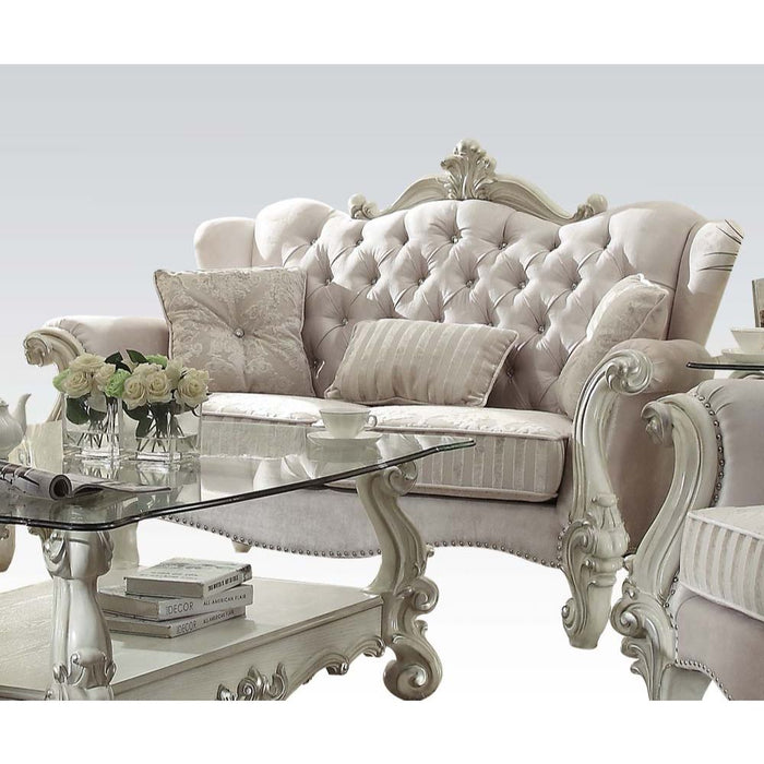 Versailles Loveseat w/3 Pillows