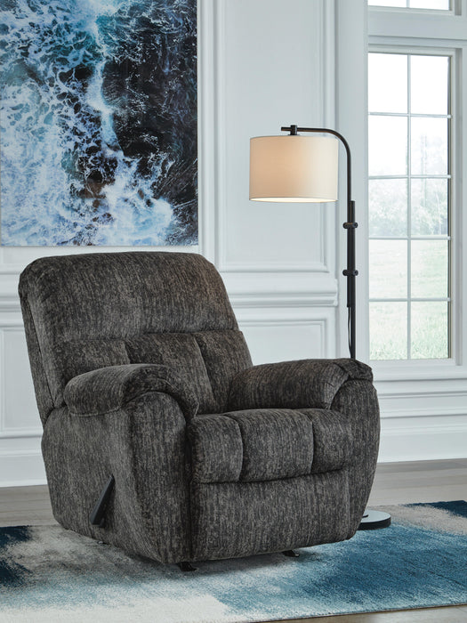 Stayfish Recliner - FAMSA Furniture (TX)