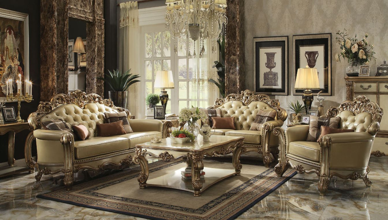 Sofa w/4 Pillows
