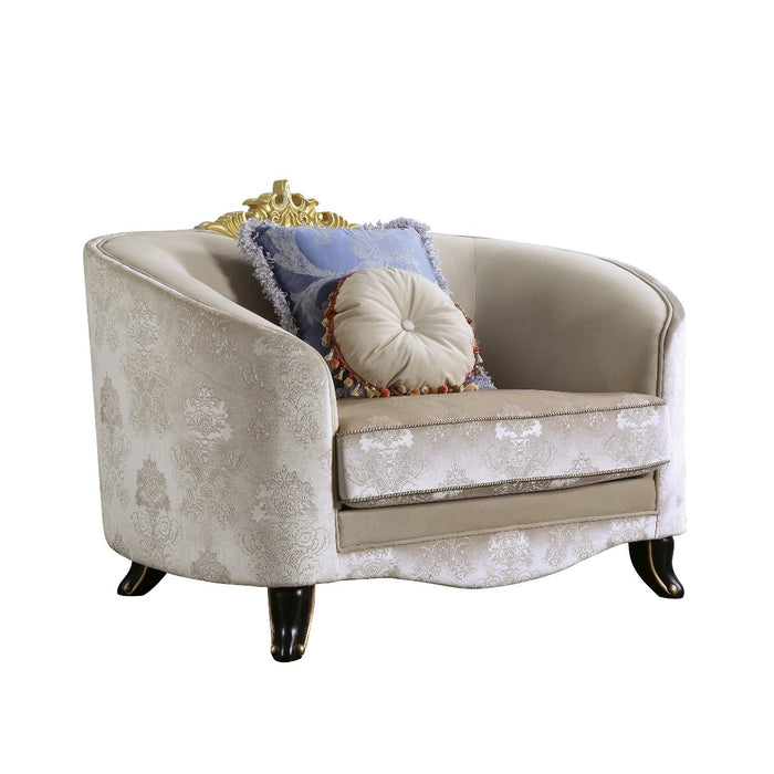 Chair w/2 Pillows