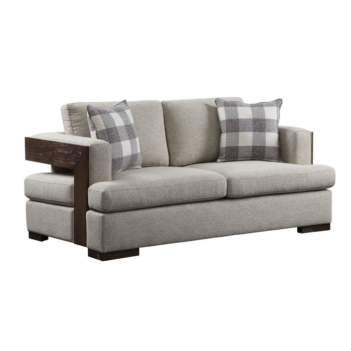 Niamey Loveseat w/2 Pillows
