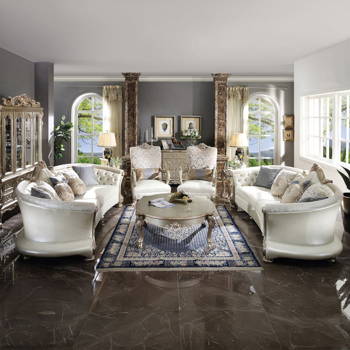 Sofa w/7 Pillows - Image 3