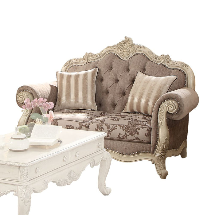 Loveseat w/2 Pillows