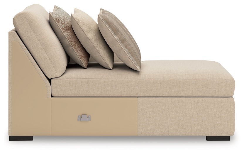 LadyMae Sectional with Chaise - FAMSA Furniture (TX)
