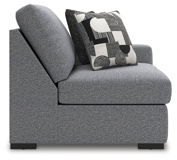 Bealton Sectional with Chaise - FAMSA Furniture (TX)