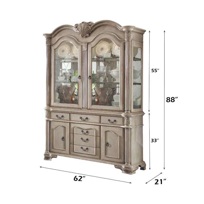 Chateau de Ville Buffet & Hutch - Image 3