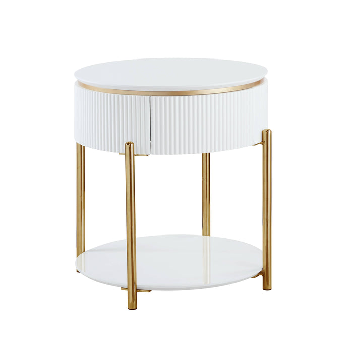 Daveigh End Table - Image 8