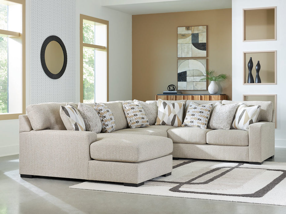 Laurelgrove Sectional with Chaise - FAMSA Furniture (TX)