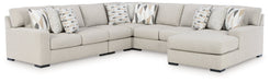 Laurelgrove Sectional with Chaise - FAMSA Furniture (TX)