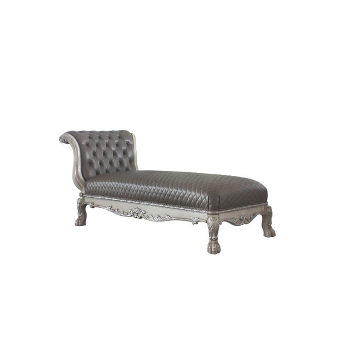 Chaise w/Pillow
