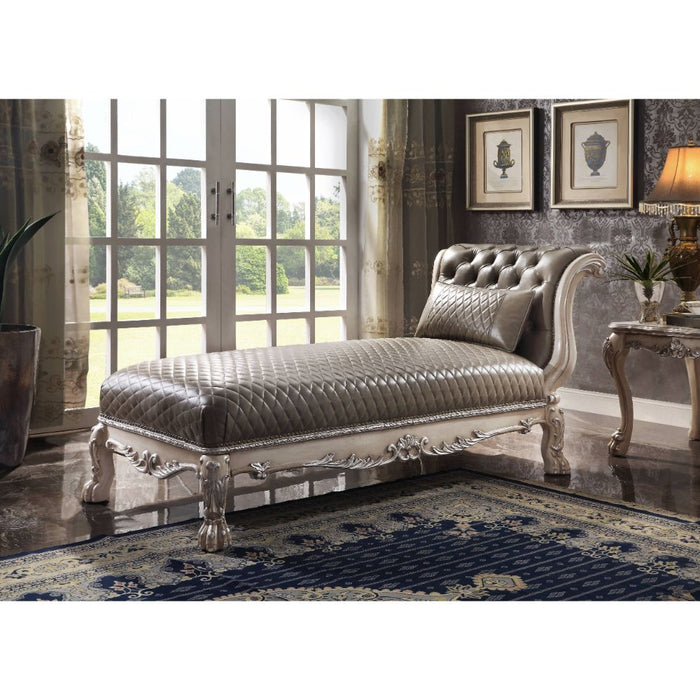 Chaise w/Pillow - Image 5