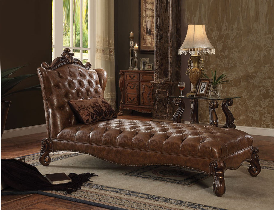 Versailles Chaise w/Pillow