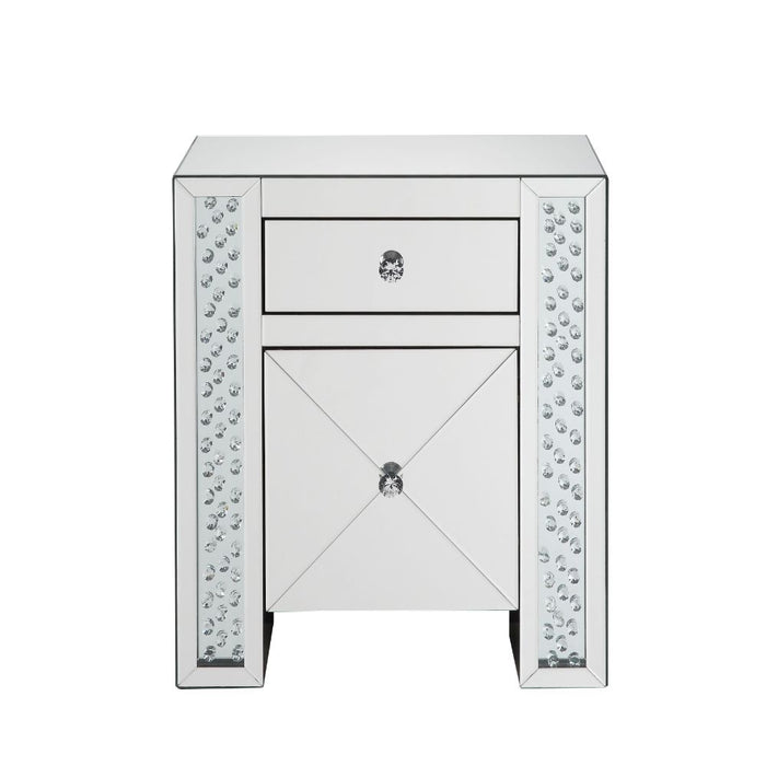 Nysa Accent Table - Image 4