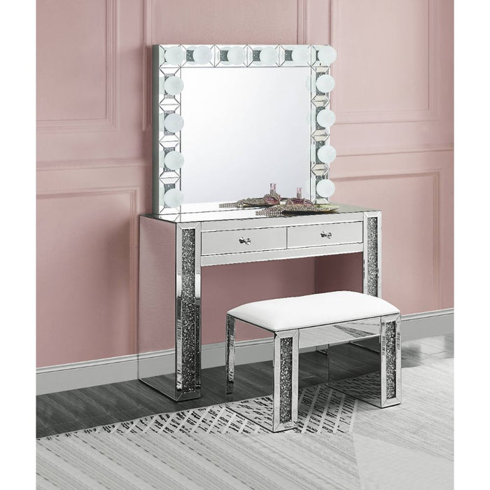 Accent Mirror - Image 3