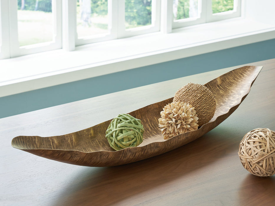 Wystenburg Tray - FAMSA Furniture (TX)
