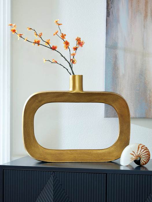 Lawtonville Vase - FAMSA Furniture (TX)