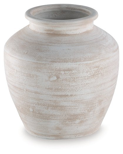 Meadie Vase - FAMSA Furniture (TX)