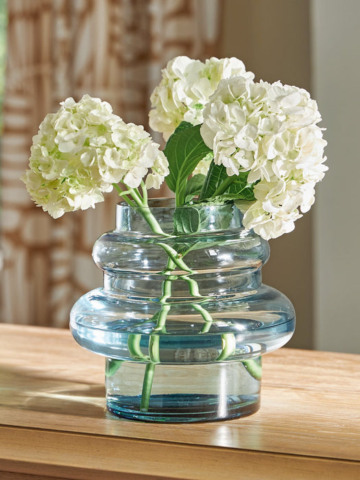 Vallmen Vase - FAMSA Furniture (TX)