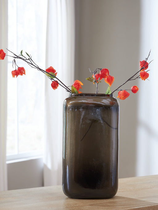 Sumner Vase - FAMSA Furniture (TX)