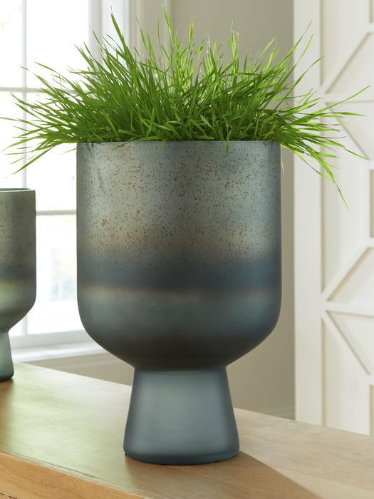 Pennmore Vase - FAMSA Furniture (TX)