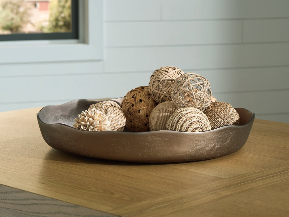 Wallmen Tray - FAMSA Furniture (TX)