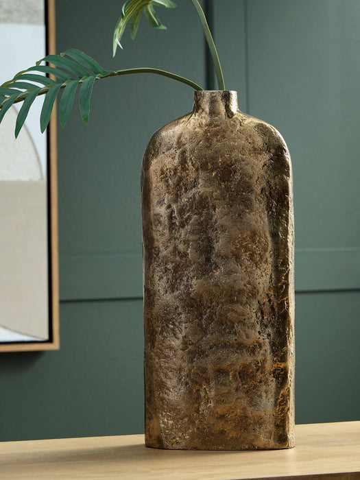 Wallmond Vase - FAMSA Furniture (TX)