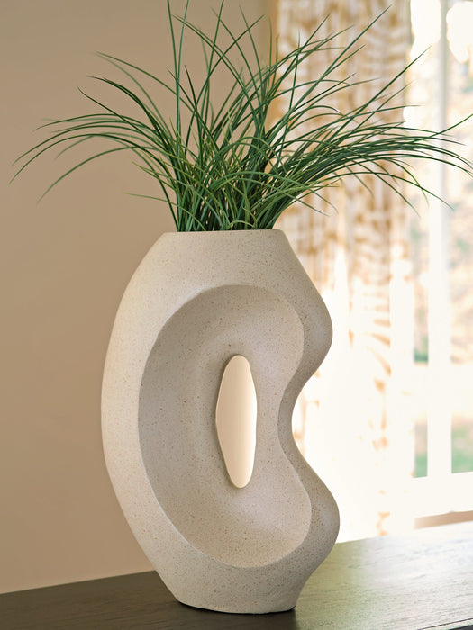 Odion Vase - FAMSA Furniture (TX)