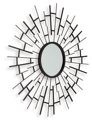 Garrenworth Accent Mirror - FAMSA Furniture (TX)