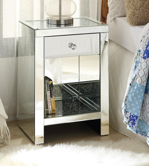 Noralie Mirrored & Faux Diamonds Accent Table - FAMSA Furniture (TX)