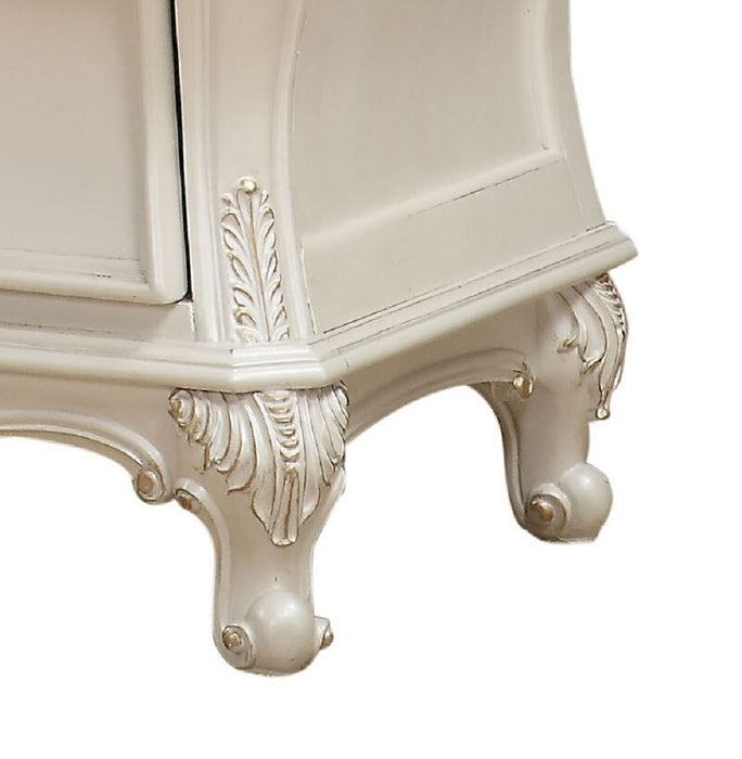 Chantelle Dresser - Image 8