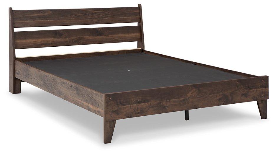 Calverson Bed - FAMSA Furniture (TX)