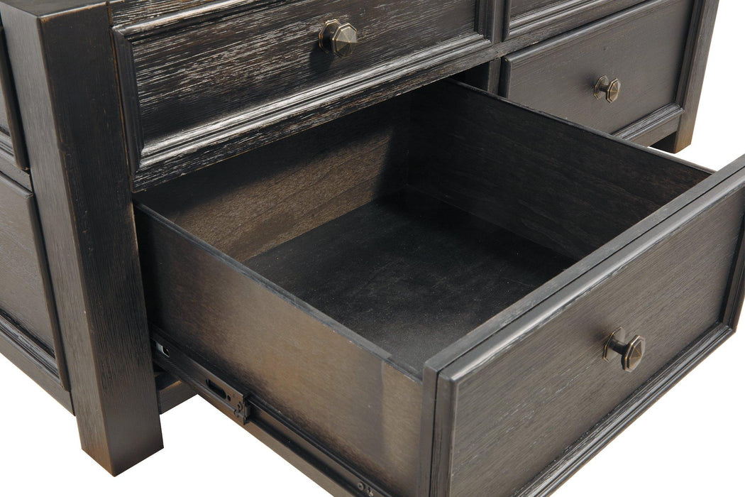 Tyler Creek Table Set - FAMSA Furniture (TX)