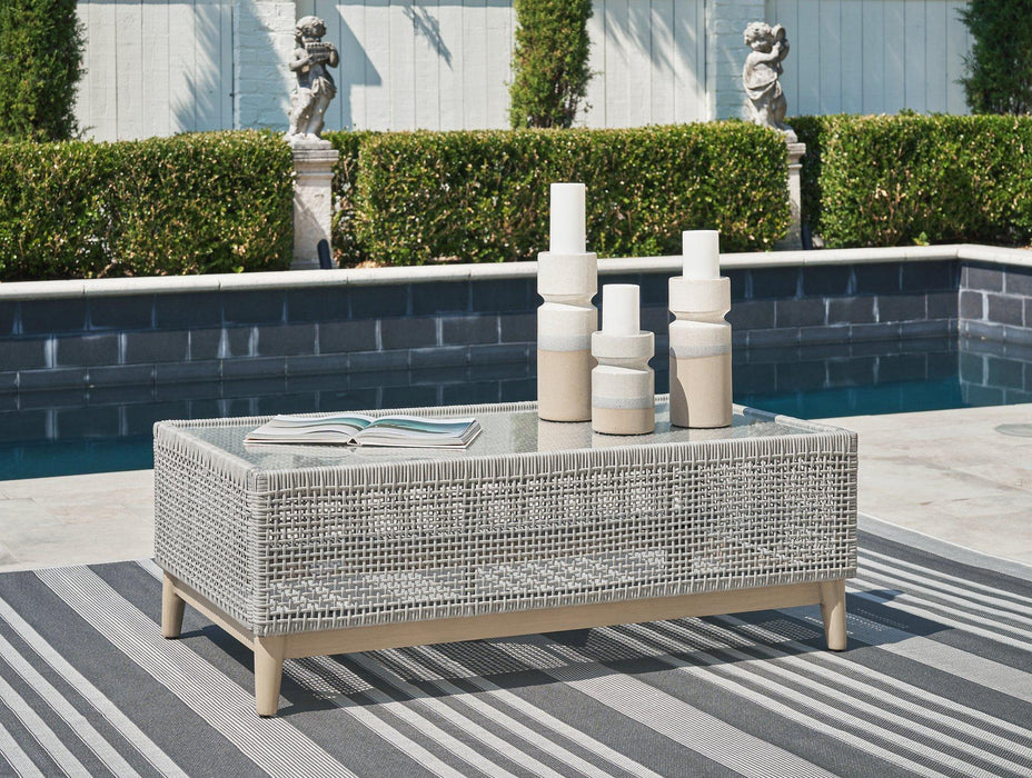 Seton Creek Outdoor Seating Set - FAMSA Furniture (TX)