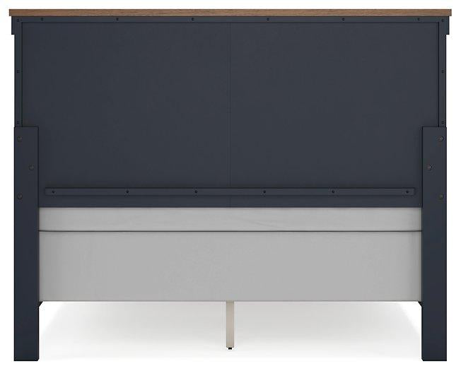 Landocken Bedroom Package - FAMSA Furniture (TX)