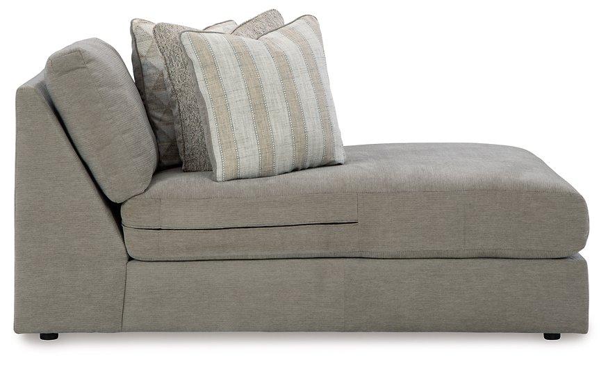 Avaliyah Sectional with Chaise - FAMSA Furniture (TX)