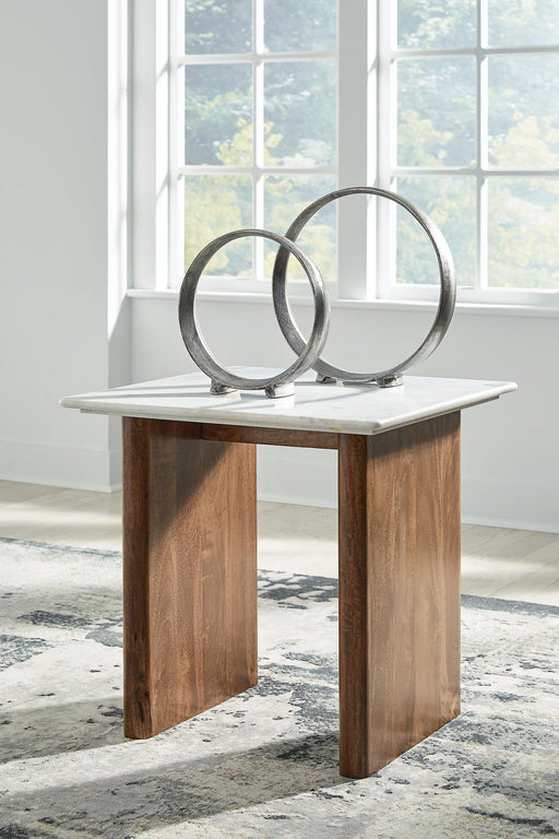 Isanti End Table - FAMSA Furniture (TX)