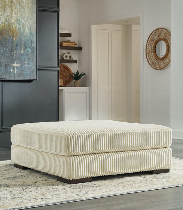 Lindyn Living Room Set - FAMSA Furniture (TX)