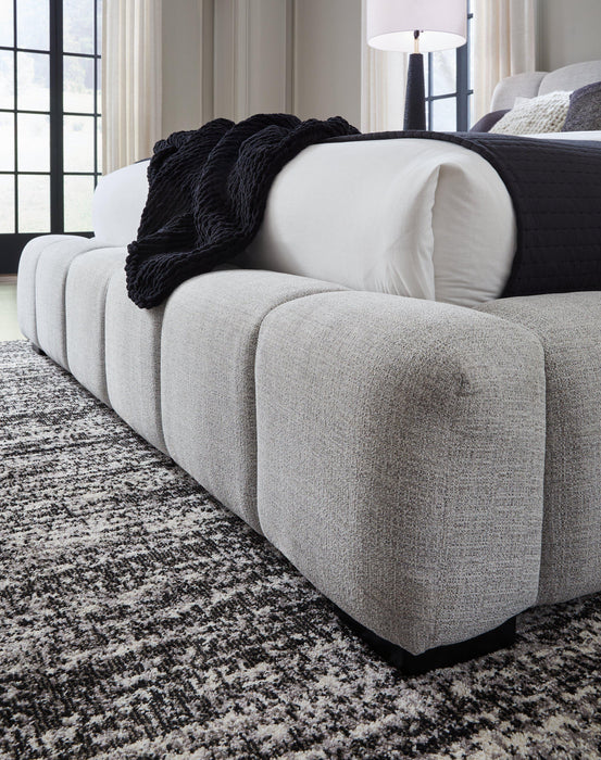 Grendusk Upholstered Bed - FAMSA Furniture (TX)