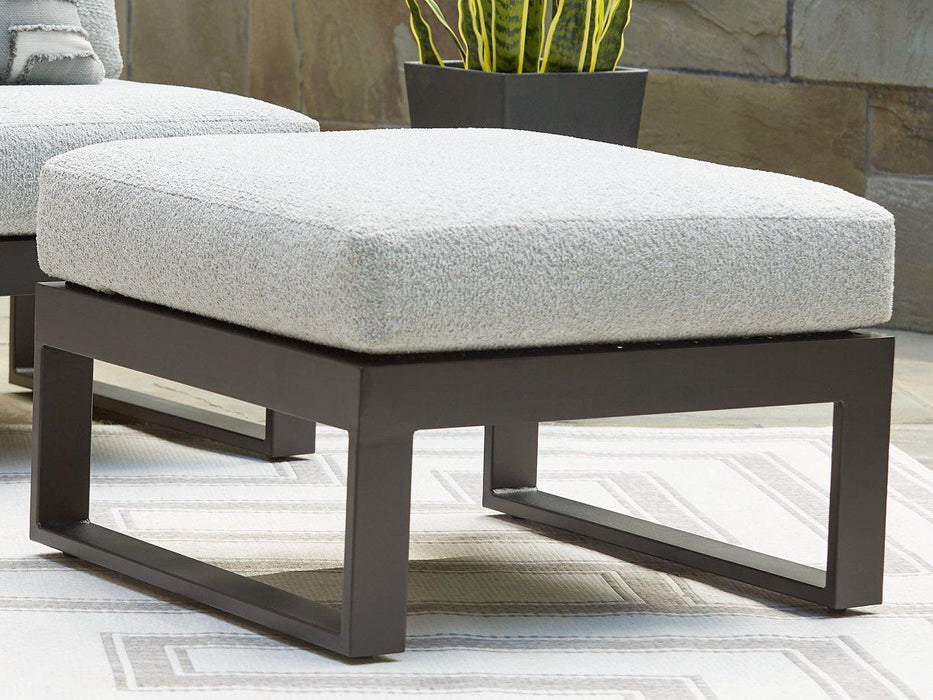 Beachloft Outdoor Sectional - FAMSA Furniture (TX)