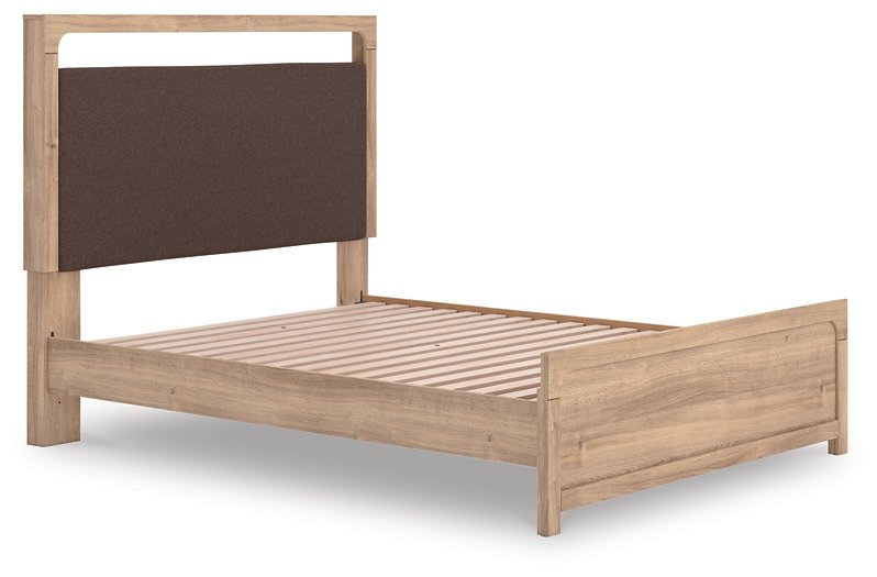 Kinlanni Upholstered Bed - FAMSA Furniture (TX)