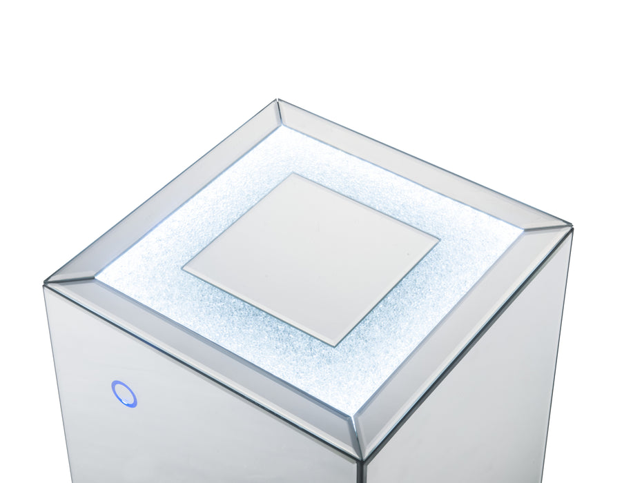 Nowles Accent Table w/LED - Image 7