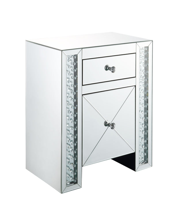 Nysa Accent Table - Image 8