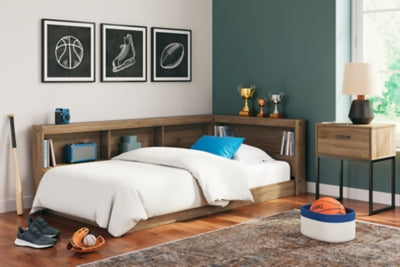 Deanlow Bed - FAMSA Furniture (TX)