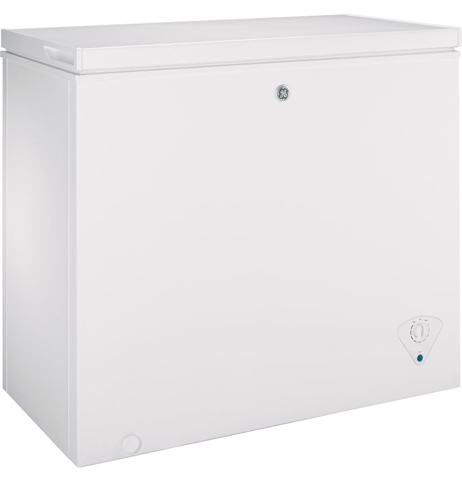 GE® 7.0 Cu. Ft. Manual Defrost Chest Freezer FCM7STWW