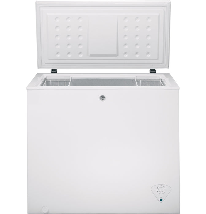 GE® 7.0 Cu. Ft. Manual Defrost Chest Freezer FCM7STWW